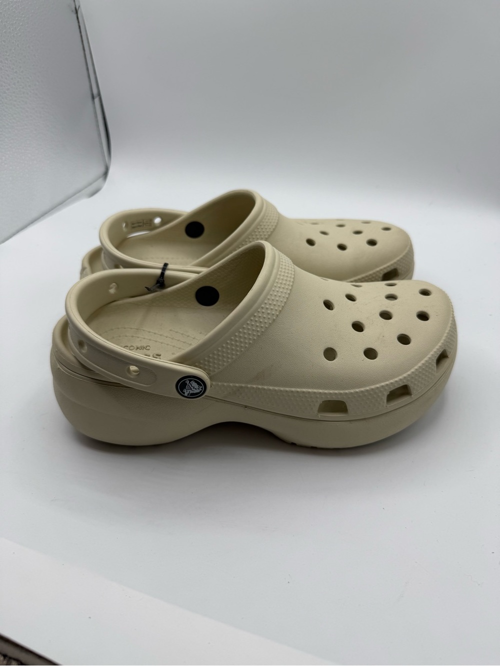 Crocs Classic Platform Clog Bone Women’s Size W7